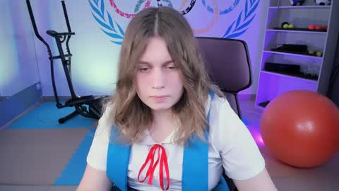 fiora online show from January 24, 12:10 pm