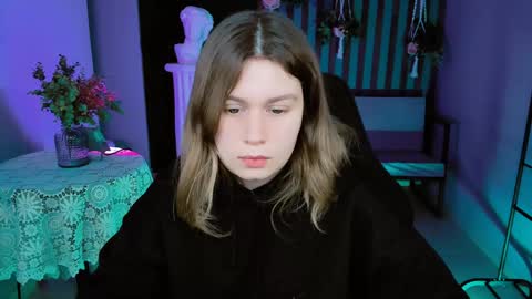 fiora online show from January 25, 8:21 am