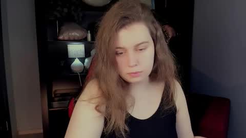 fiora online show from February 21, 7:20 am