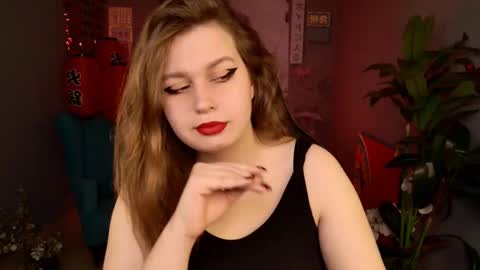 fiora online show from March 13, 6:53 am