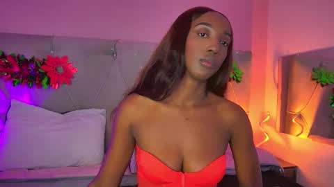 Fiorela Lenin  online show from December 17, 5:30 pm