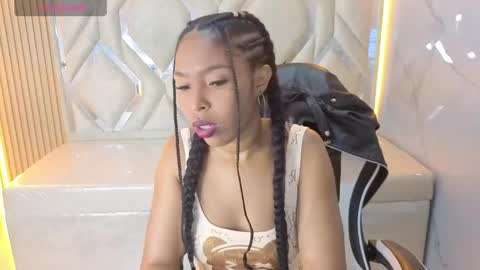 Snapshot of fioret_tx chatting on May 29, 12:58 pm Online 800 to 1400 online show from May 29, 12:58 pm