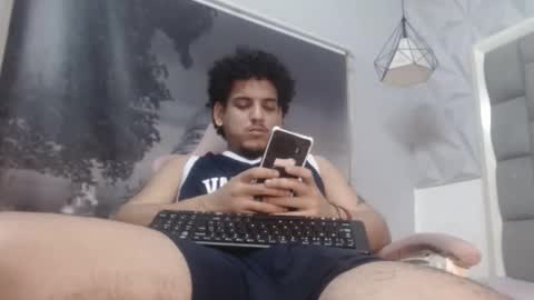 fire_boy69 online show from March 2, 6:04 pm