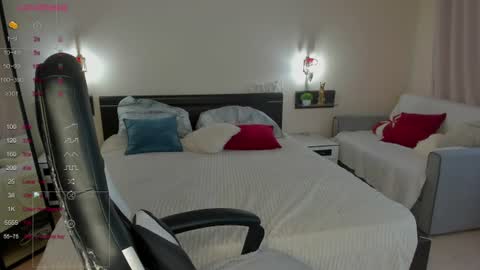 fire_emily online show from June 28, 12:49 am