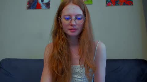 fire_luna online show from June 28, 11:27 am