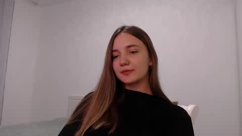 Snapshot of fireflies_fly_ chatting on September 24, 7:39 pm fireflies_fly_ online show from September 24, 7:39 pm