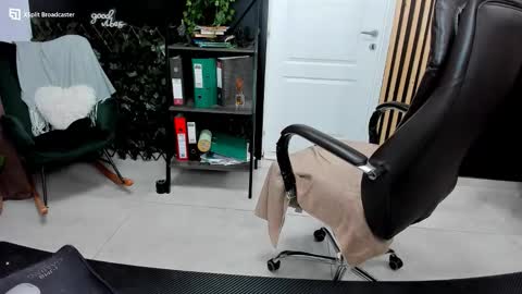 Kallisy online show from September 12, 9:04 pm