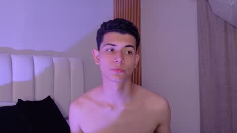 Snapshot of fireguy_99 chatting on March 18, 7:39 pm Nicolas online show from March 18, 7:39 pm