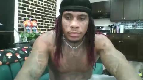 Snapshot of firemanbands chatting on November 22, 11:09 am youtrueflame online show from November 22, 11:09 am