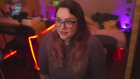 Lio Roxy online show from February 18, 5:25 am