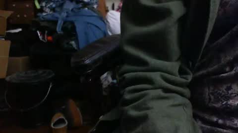 Snapshot of fireworks_53 chatting on November 6, 1:23 pm fireworks_53 online show from November 6, 1:23 pm