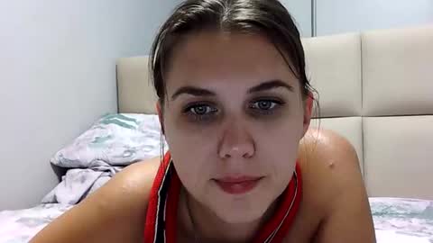 Snapshot of firststarsara chatting on September 10, 7:14 pm Sara online show from September 10, 7:14 pm