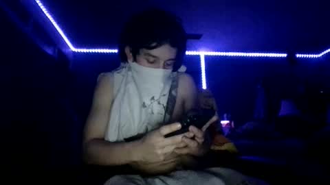 Snapshot of fitboi321 chatting on April 1, 8:15 am fitboi321 online show from April 1, 8:15 am