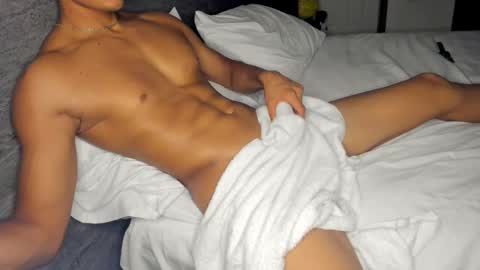 Snapshot of fitboy_cris chatting on September 16, 5:19 am Cristopher Sly online show from September 16, 5:19 am