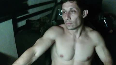 Snapshot of fitboyman chatting on March 26, 4:40 am fitboyman online show from March 26, 4:40 am