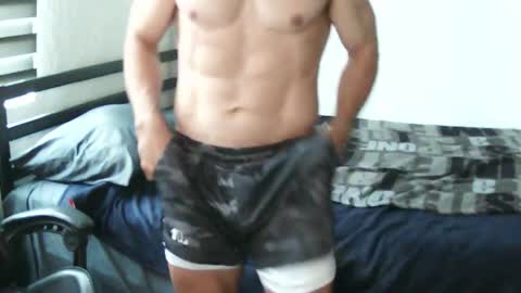 Snapshot of fitboyman chatting on March 30, 2:29 pm fitboyman online show from March 30, 2:29 pm