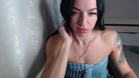 Snapshot of fitpretty chatting on November 2, 9:50 pm Lizabeth online show from November 2, 9:50 pm