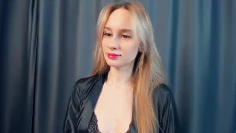 Kira online show from January 14, 2:39 am