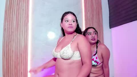 Snapshot of fkndream18 chatting on December 16, 2:49 am Sophia Antonella Ryan online show from December 16, 2:49 am