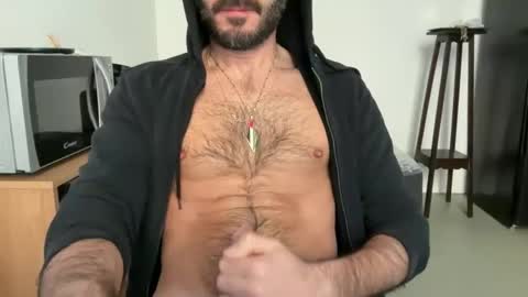 Fla is short for Flavio online show from December 15, 12:09 pm