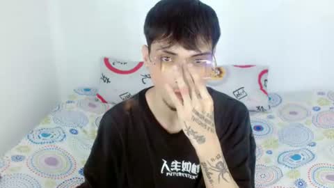 flaco23_latino online show from June 15, 4:25 am