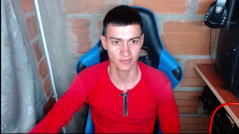 Snapshot of flacolatind chatting on December 15, 2:41 am FLACO online show from December 15, 2:41 am