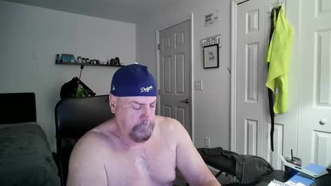 Snapshot of flaguy3233 chatting on February 19, 10:31 pm Florida guy online show from February 19, 10:31 pm