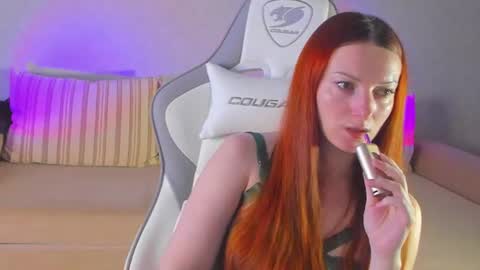Snapshot of flamystar chatting on June 24, 1:15 am Yana online show from June 24, 1:15 am