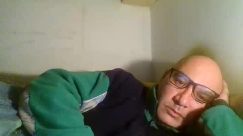 Carlo online show from April 5, 9:01 pm