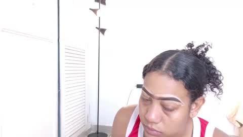 Flavia online show from January 17, 6:55 pm