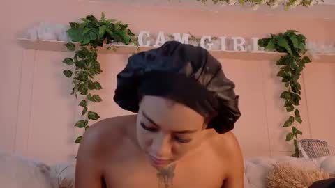 Snapshot of flavia_cruz chatting on July 22, 12:08 pm Flavia online show from July 22, 12:08 pm