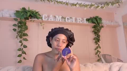Snapshot of flavia_cruz chatting on July 28, 12:23 pm Flavia online show from July 28, 12:23 pm