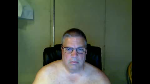 Snapshot of fletch32 chatting on May 28, 2:31 am jd online show from May 28, 2:31 am