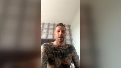Snapshot of fletcher1985 chatting on July 2, 4:24 pm fletcher1985 online show from July 2, 4:24 pm