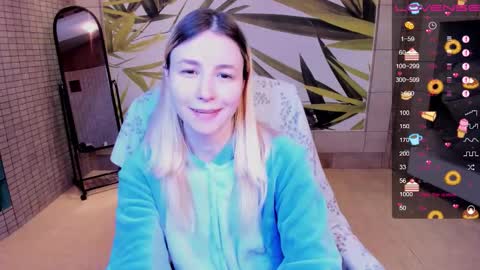 FlexiMona online show from January 11, 10:31 am