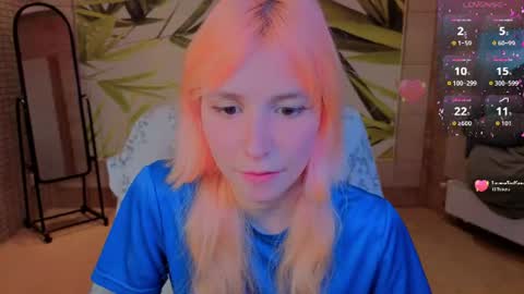 Snapshot of fleximona chatting on June 13, 9:51 am FlexiMona online show from June 13, 9:51 am