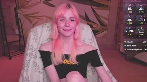 Snapshot of fleximona chatting on July 5, 9:00 pm FlexiMona online show from July 5, 9:00 pm
