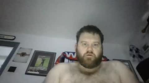 Snapshot of flightdude12 chatting on November 1, 8:49 am flightdude12 online show from November 1, 8:49 am