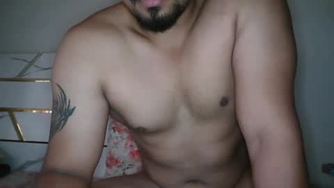 Snapshot of flirtsxxx chatting on January 31, 10:31 am flirtsxxx online show from January 31, 10:31 am