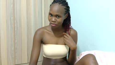Snapshot of flirty_paw chatting on June 12, 4:33 am Parineetii online show from June 12, 4:33 am