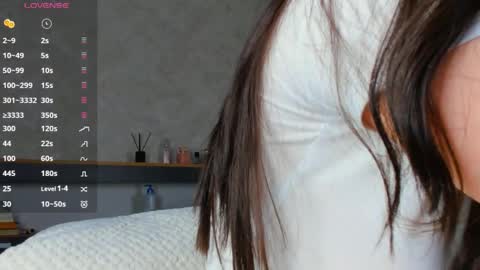 Emely  online show from April 28, 3:22 am