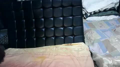 Snapshot of flirtymistressx chatting on April 12, 1:32 am FlirtyMistressX online show from April 12, 1:32 am