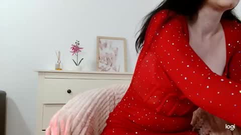 Snapshot of flirtysecretary123 chatting on June 2, 7:32 am flirtysecretary123 online show from June 2, 7:32 am