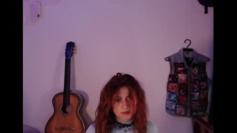Snapshot of flor3citarockera chatting on May 7, 2:11 pm flor3citarockera online show from May 7, 2:11 pm