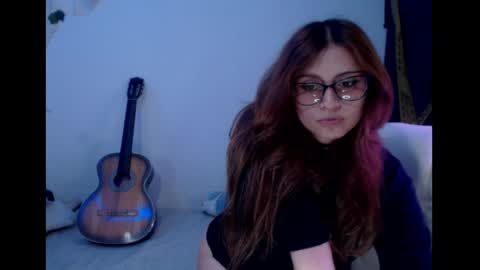 Snapshot of flor3citarockera chatting on June 6, 4:01 pm flor3citarockera online show from June 6, 4:01 pm
