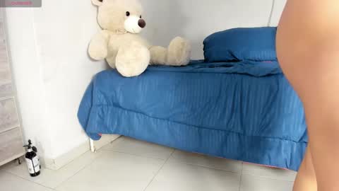    online show from November 12, 5:08 am