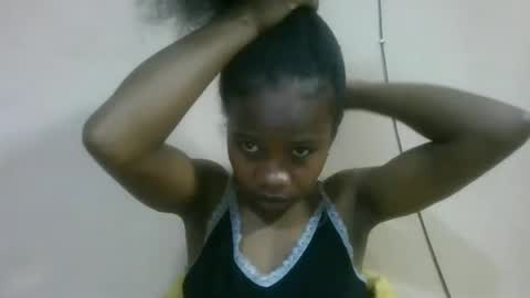 Snapshot of flora48230522373 chatting on June 16, 7:22 am flora48230522373 online show from June 16, 7:22 am