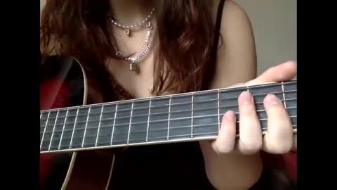 Snapshot of floraexploration chatting on April 9, 5:07 pm floraexploration online show from April 9, 5:07 pm