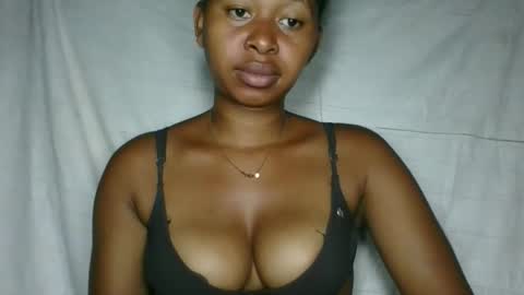 florencia011 online show from November 23, 3:28 am