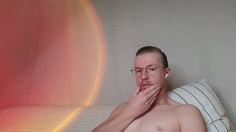 Alexander online show from November 22, 3:27 am